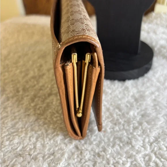 Celine Macadam Monogram Flap Kisslock Long Wallet Purse in EUC - Picture 10 of 15